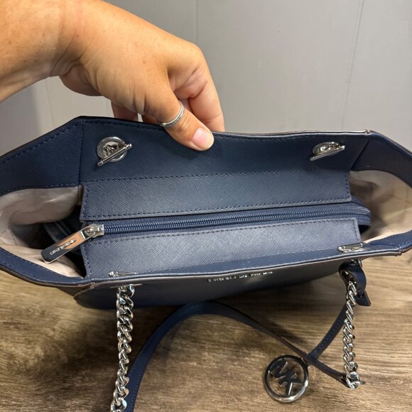 MICHAEL KORS Jet Set Chain Tote Shoulder Bag In Navy Blue Leather - Picture 9 of 10